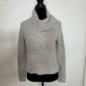 Mossimo turtle neck sweater size small